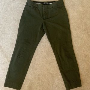 Olive Banana Republic Pants - Size 4